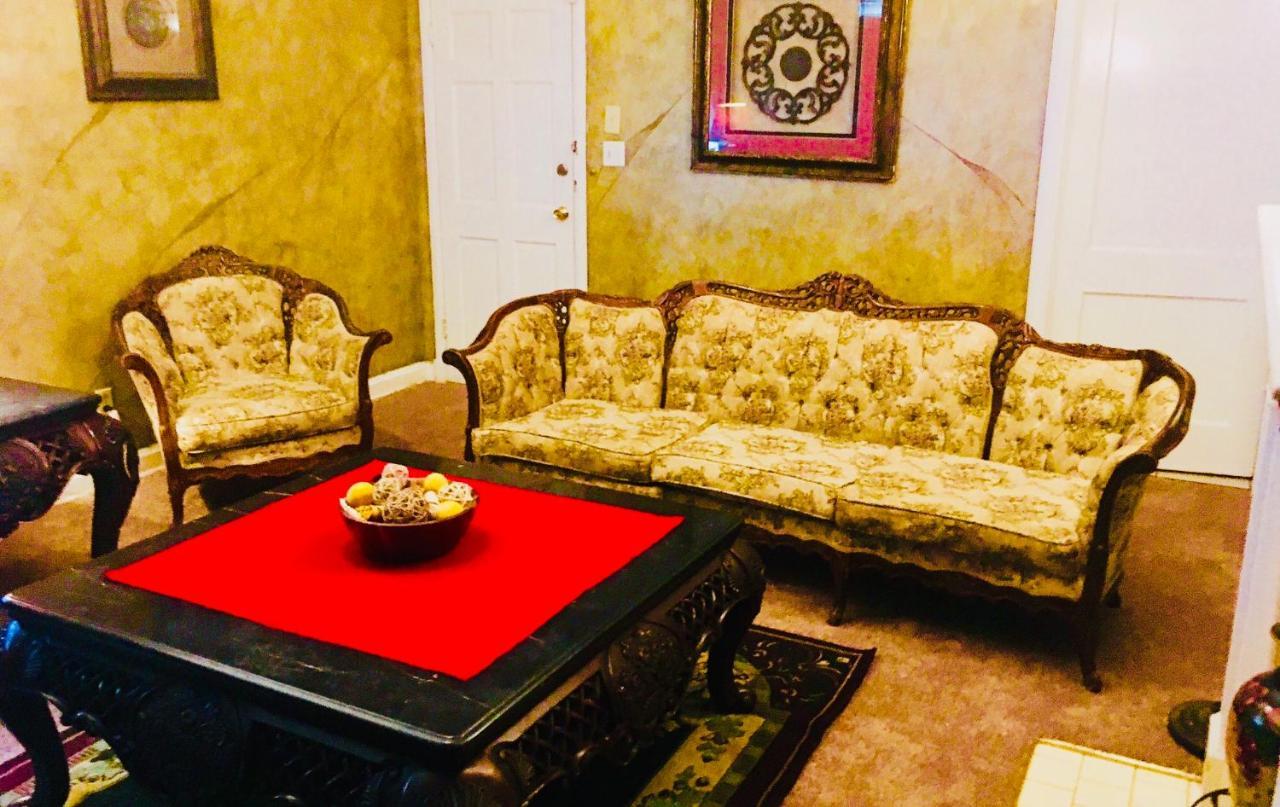 מונטגומרי 2 Bedroom Sleeps 6 Spacious Luxury Apartment 79 מראה חיצוני תמונה